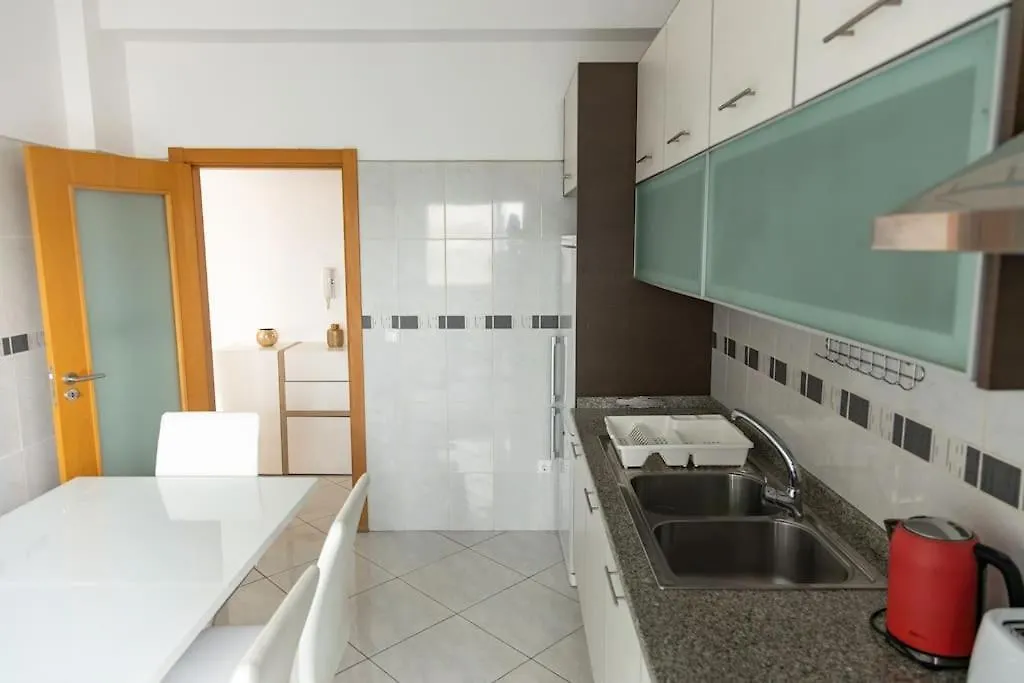 3 Bedroom Apt, Exterior Pool , Cidadela - Lcgr 普拉亚 公寓