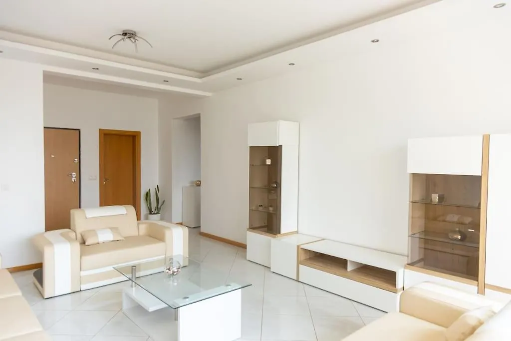 3 Bedroom Apt, Exterior Pool , Cidadela - Lcgr 普拉亚